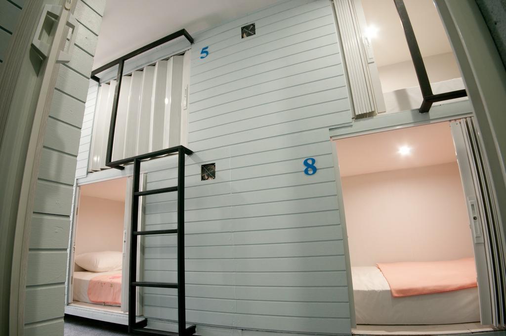 Hotel Capsule Suratthani Surat Thani Exterior foto